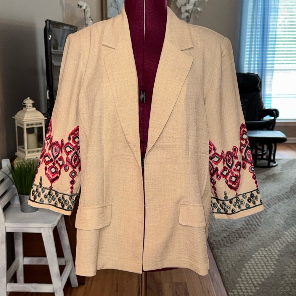 New York Clothing NEW Stone Embroidered 3/4 sleeve Open blazer jacket 1X - Picture 2 of 8